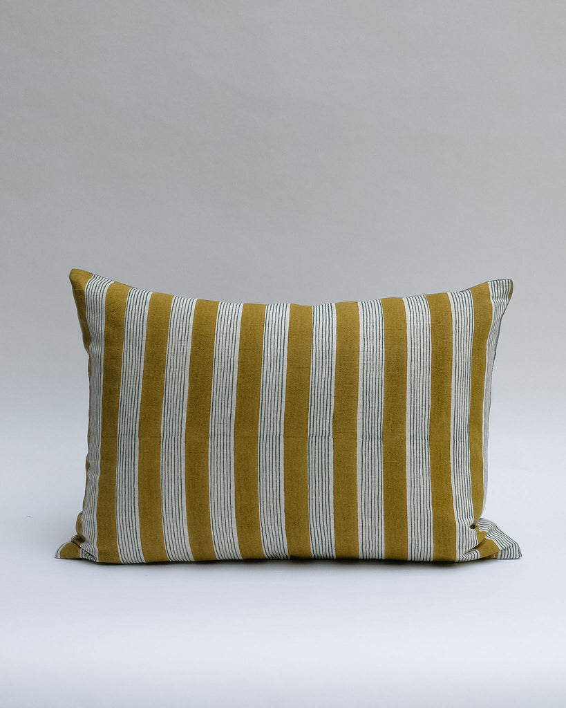 Dia - Hand Block-printed Linen Pillowcase (Blue)