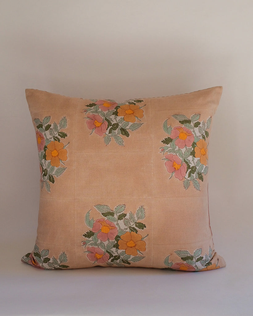 Dia - Hand Block-printed Linen Pillowcase (Café au lait)