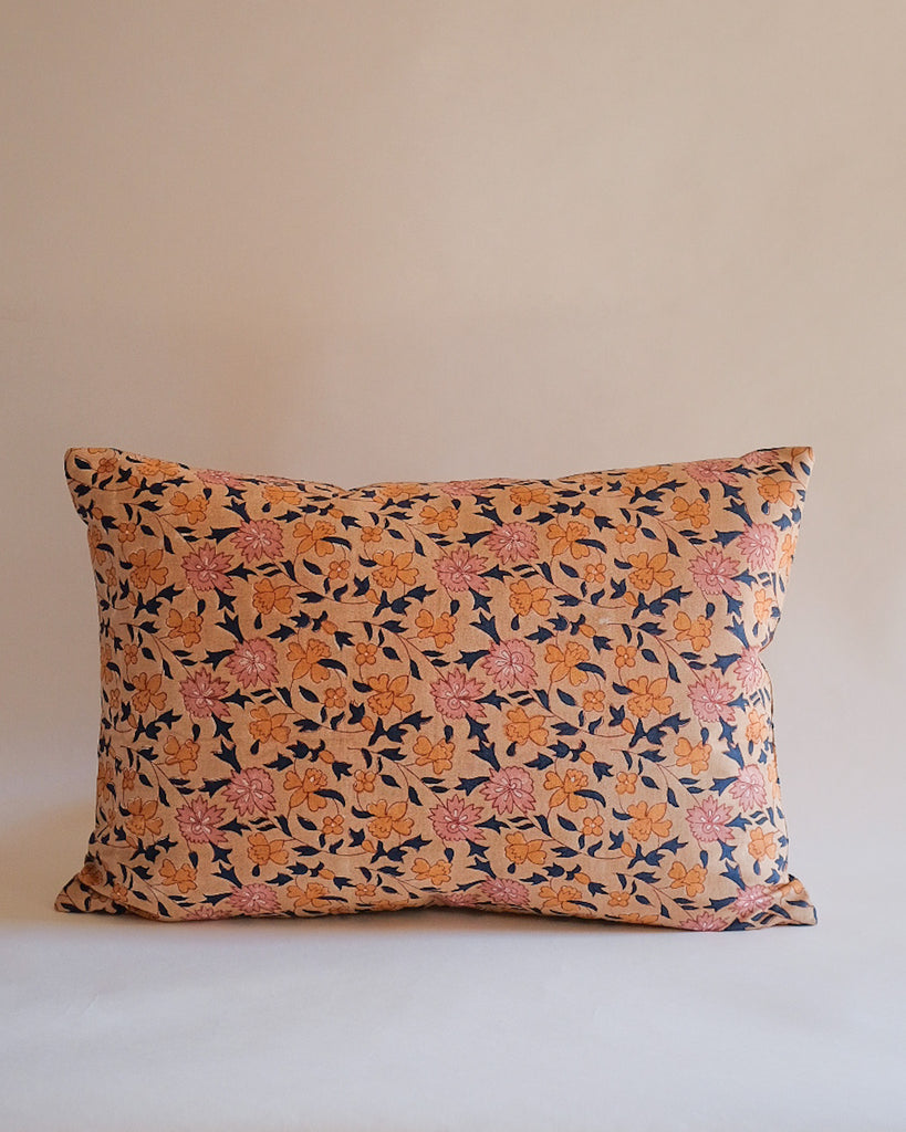 Noor - Hand Block-printed Linen Pillowcase (Café au lait)