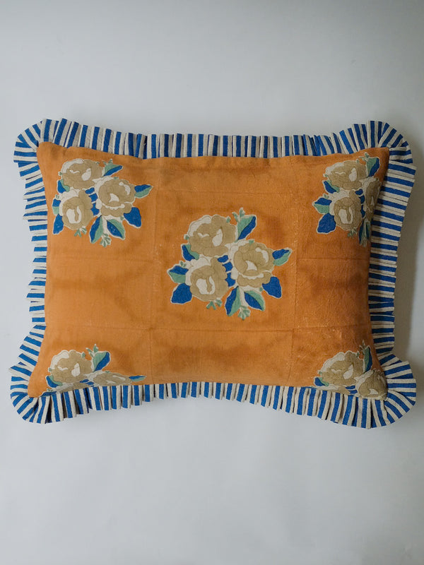 Sara - Hand Block-printed Linen Pillowcase (Yam) - Ruffle