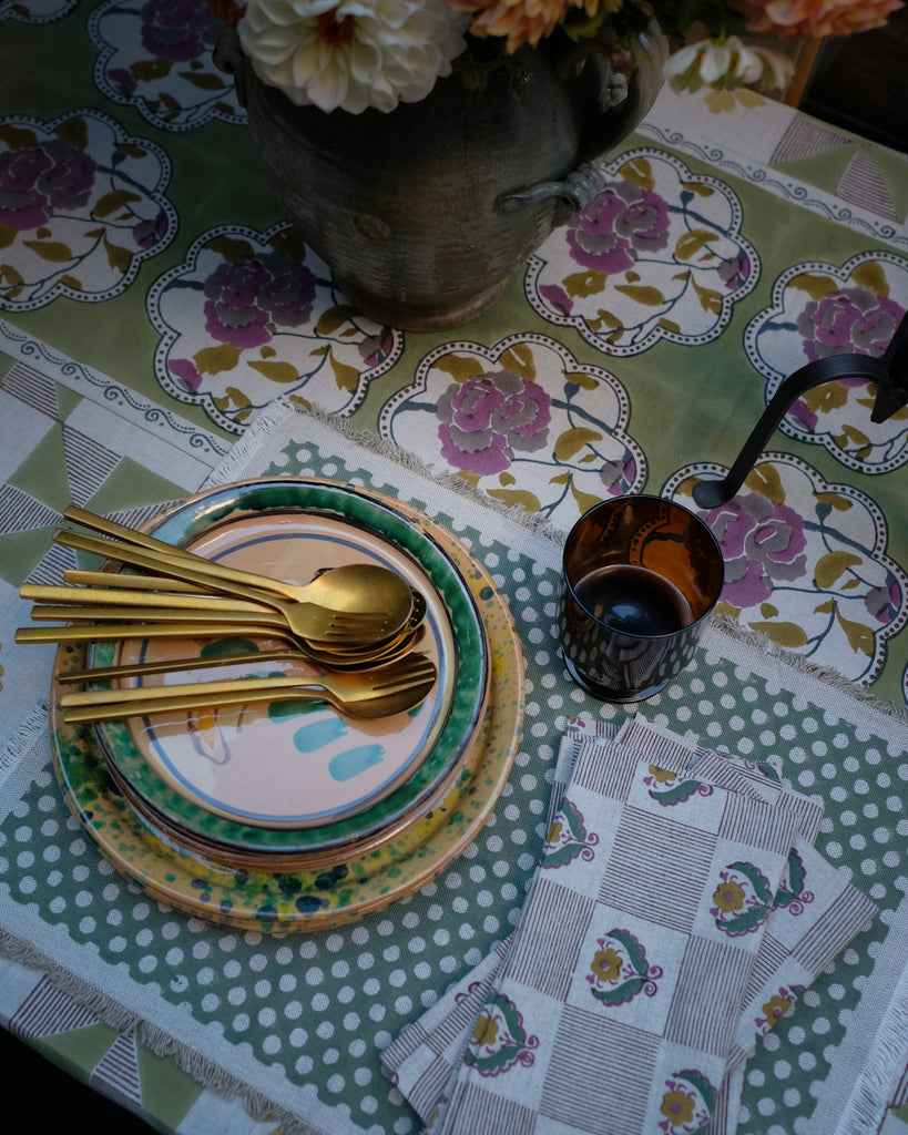 Tablescape Edit 4 - The Autumn Rose